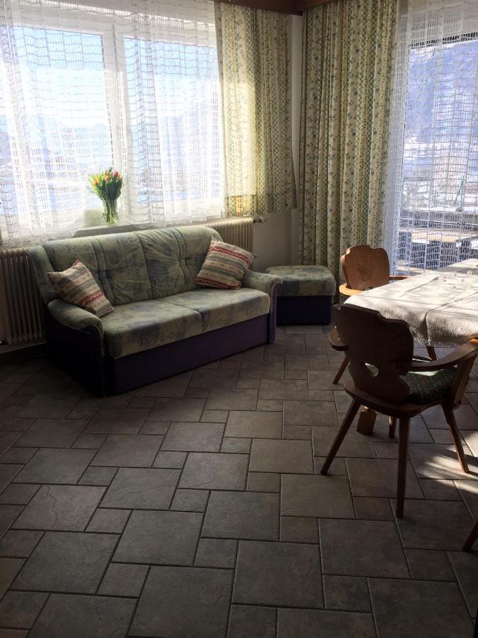 Appartements Caroline Осиах Екстериор снимка